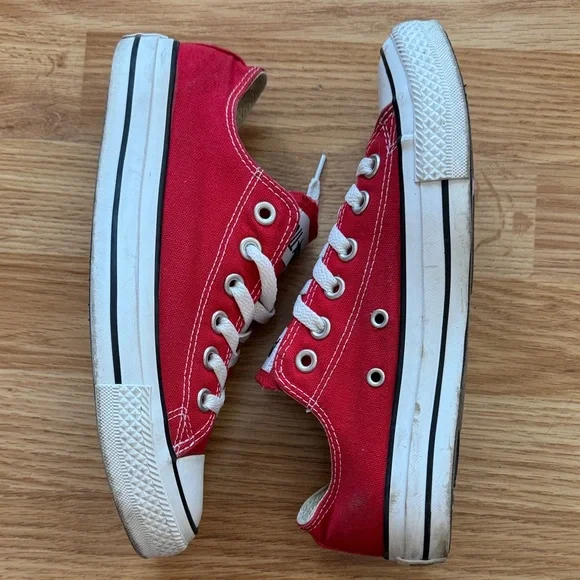 Red Converse Sneakers - Size 7 - Picture 3 of 10